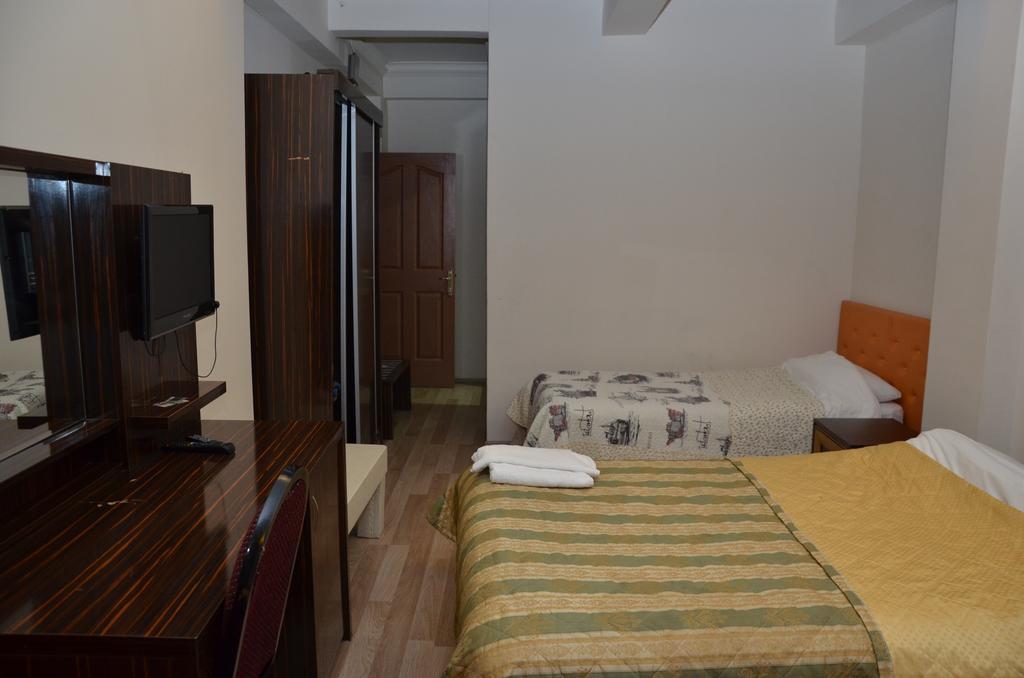 Ozkonak Hotel Анкара Стая снимка