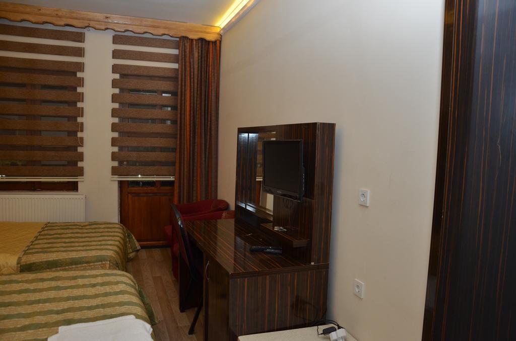 Ozkonak Hotel Анкара Стая снимка